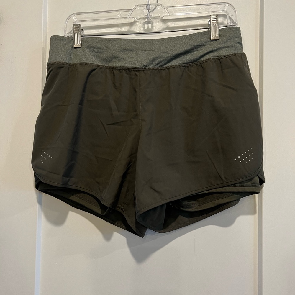 Like New!  Lined athletic shorts. Perfect for Summer and the Gym!